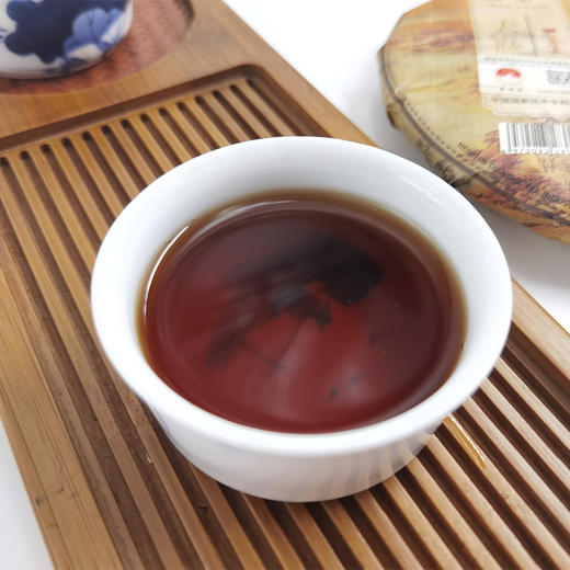 【云南普洱茶】巅茶（DC） 普洱古树熟茶 云南勐海百年布朗古树熟茶饼装茶叶包装 2021年 天脉标准版 200克 * 1片 熟茶 闪电团长 商品图5