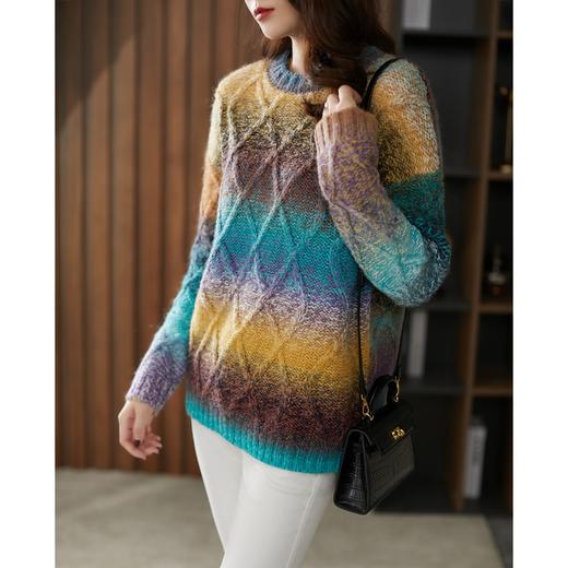 【现货7天】彩虹毛衣女2023春季新款套头圆领渐变条纹针织衫宽松慵懒外穿 商品图1