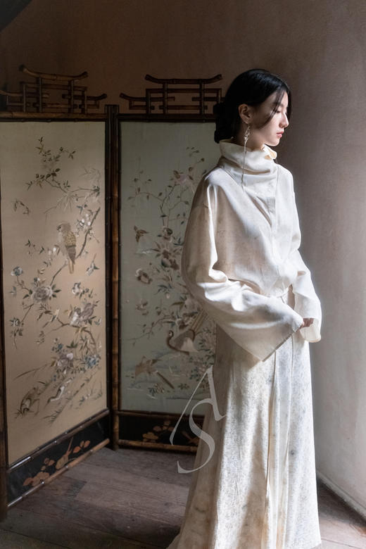 Mutedance  浅米色植物染拼片式半裙 商品图2