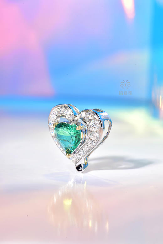 【怦然心动】爱心祖母绿挂坠    CB12307073 商品图1