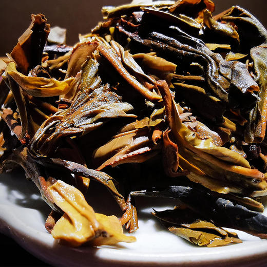 云南普洱茶】巅茶（DC）簇茶系列 古树生茶 云南普洱茶饼茶包装茶叶 2020年 簇茶·标准版 357g * 1片 饼茶 闪电团长 商品图5