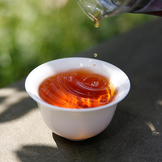 川红 四川特级非遗工夫红茶红运礼盒240g 商品图2