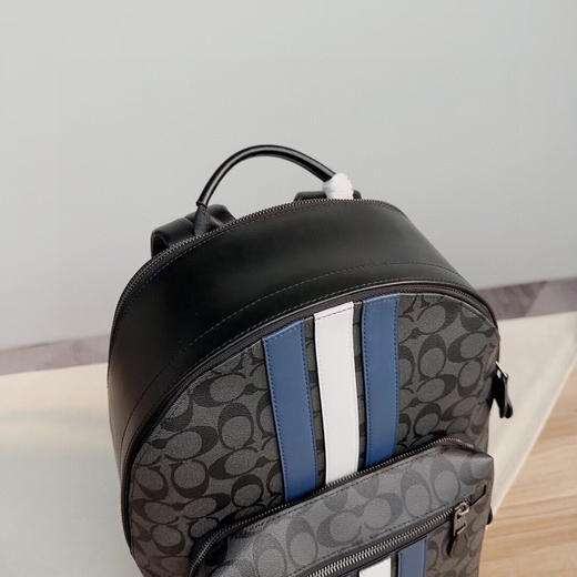 秋冬特惠💰650 蔻驰3001 PVC配头层牛皮，经典老花varsity条纹双肩包 商品图7