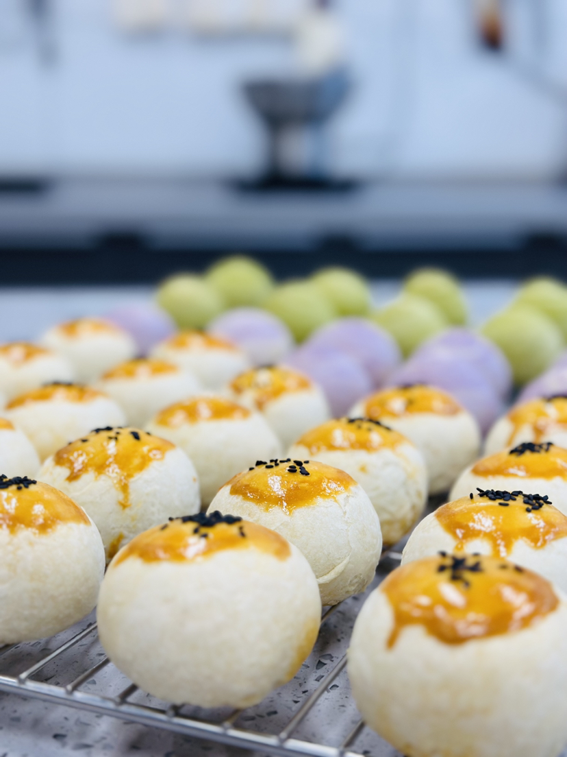 蛋黄酥、云腿酥（预定制作）