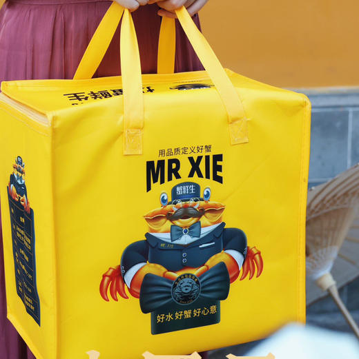 蟹鲜生大闸蟹，阳澄湖大闸蟹活体螃蟹 ，死蟹包赔！！ABCD型号可以发全母，全公，公母对半，下单备注型号和发货日期！ 商品图6