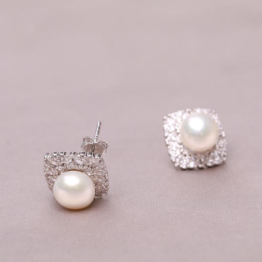 美裕 925银淡水珍珠耳钉 8-9mm 107230 商品图3