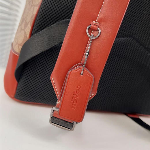 秋冬特惠💰700 蔻驰CE487 11月新品来袭 史努比联名系列双肩背包 商品图5