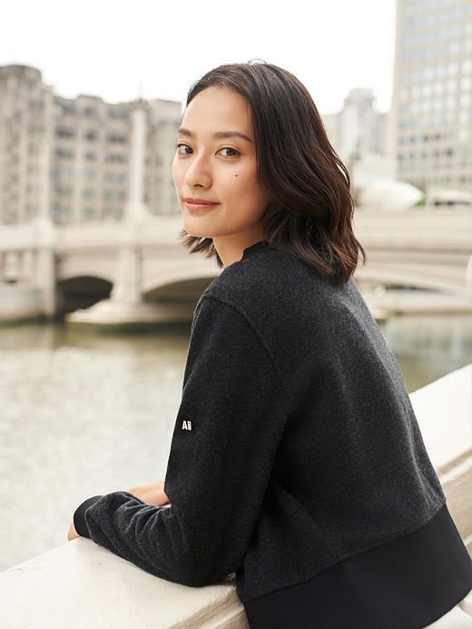 AIGLE艾高新品户外保暖柔软舒适时尚开襟圆领抓绒衣女AA62 商品图3