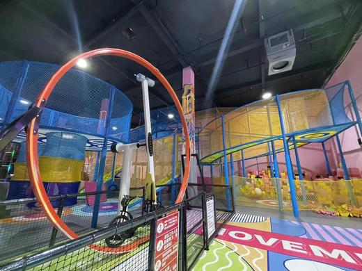 【弹力梦工厂运动公园】双节嘉年华，有效期至12月底，不用可退，快屯起来！全场通玩+VR59.9元。网红秋千、蜘蛛塔、蹦床、淘气堡、高空拓展、360°环形自行车、卡丁车、魔方攀岩等数十种娱乐项目畅玩 商品图3