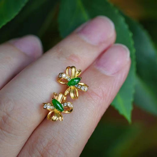 龢盒原创 18k金镶钻翡翠蝴蝶结耳钉 商品图2