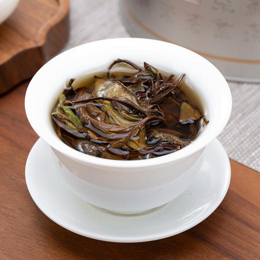 陈语丨贡眉 福鼎白茶 散茶 2017年 一级 200g 配手提袋 新旧包装随机发货 商品图4