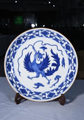 青花鸾凤盘