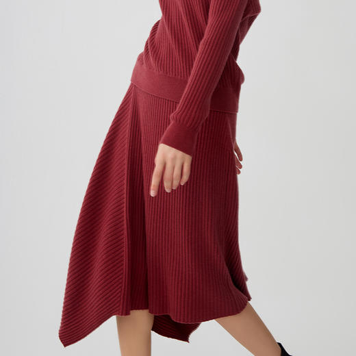 【纯羊绒针织套装】羊绒世家23年秋冬新品女士100%山羊绒不对称抽条毛衣 商品图4