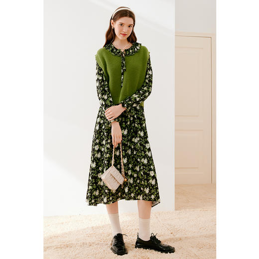 【严选】诗凡黎冬宽松V领H廓形套头背心7EA133231 商品图1