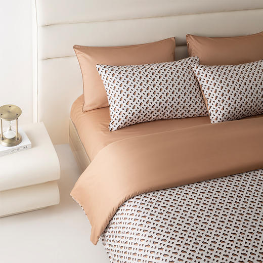 HBGD053  BMONOGRAM老花贡缎印花四件套 商品图1