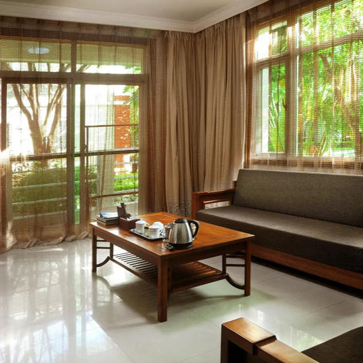 【暖冬旅居】到手￥1299起/单人7晚--瑞丽温泉花园酒店旅居度假套餐，2人起订，欧式风格庭院别墅度假，畅泡温泉，享“绿洲”热带雨林自然景观！ 商品图7