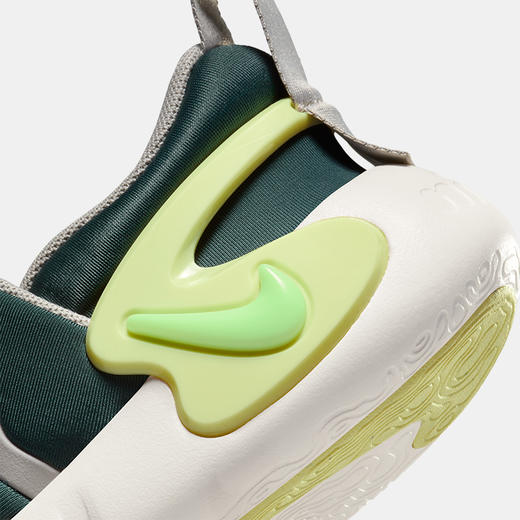 Nike Dynamo Go FlyEase (PS) 幼童易穿脱运动童鞋 FB9101 商品图7