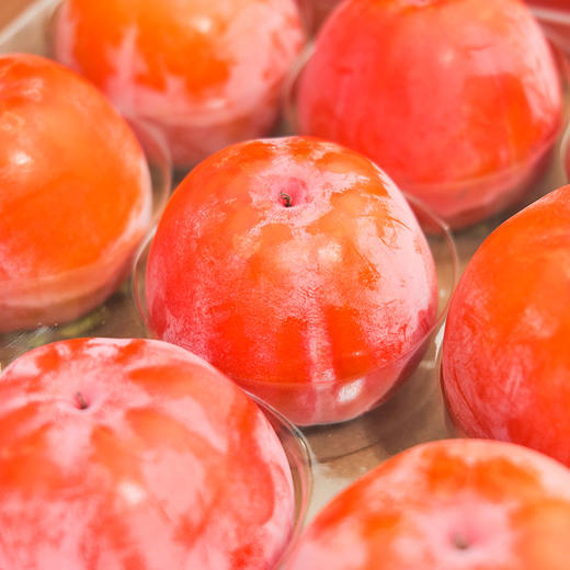 【公益助农 不赚农民一分钱！】喜柿山房 余粮山大红柿子 现摘现发 应季大果 12枚精致礼盒装 单果约130~150g左右 3.5斤/盒 商品图6