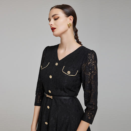 NG841斯尔丽2023秋季新款时尚通勤蕾丝V领连衣裙 商品图7