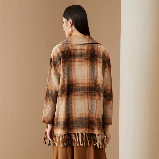 EITIE爱特爱冬季新款时尚复古毛呢大衣6814510 商品图4