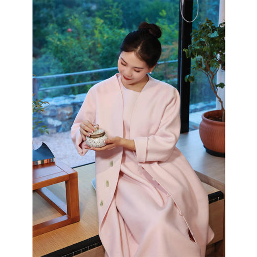 【2026东衣作】宽松大衣+无袖连衣裙（22801148+22807147银红） 商品图3