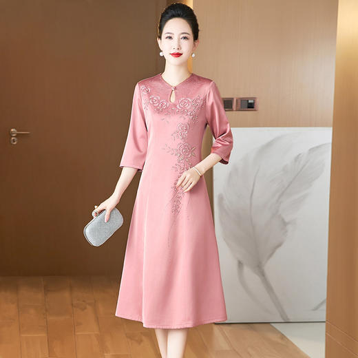 喜婆婆丈母娘嫁女儿妈妈装，婚宴礼服大摆遮肚显瘦连衣裙LC-2386 商品图4