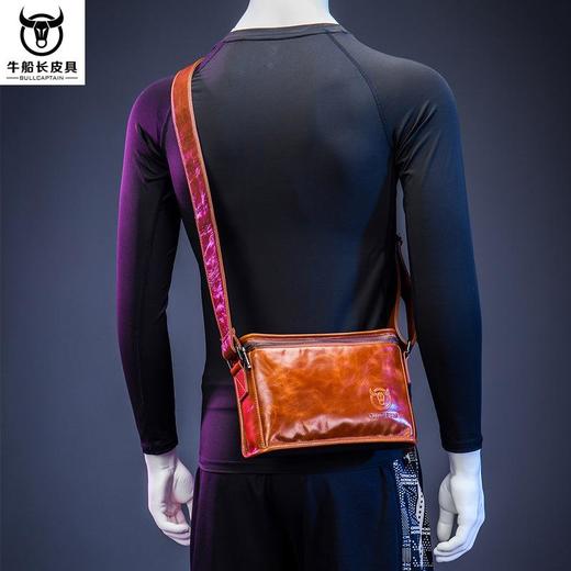 牛船长皮具单肩包男真皮横款小方包头层牛皮手机包ipad斜挎包小包 商品图3