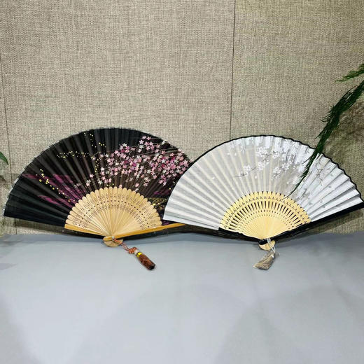 樱花折扇（随机） 商品图0