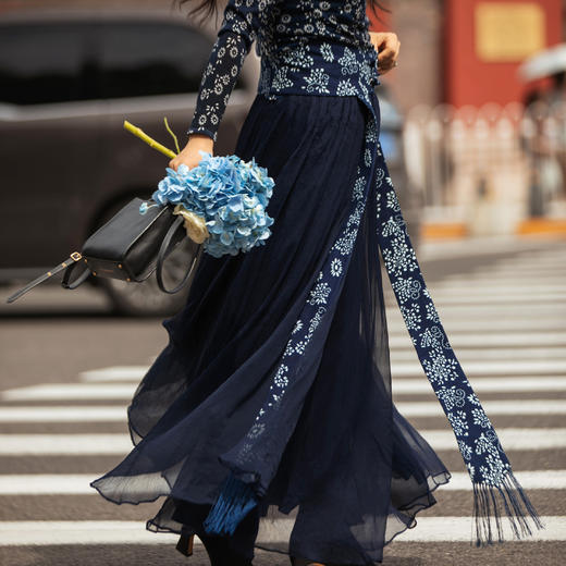 【林栖设计小店】桑蚕丝半身裙配蓝印花布腰封流苏长裙女1934131 商品图6