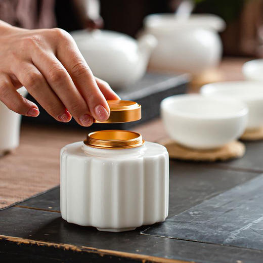 小白莲花【单瓷 • 50g】30元 一个/满20个包邮 商品图1