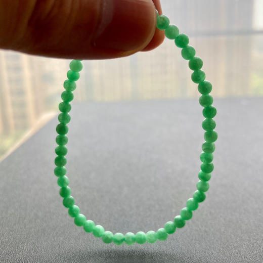 糯冰种阳绿翡翠珠串手钏 商品图7