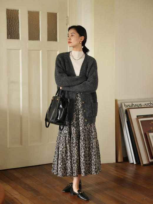 HeyDress法式针织开衫女秋季宽松V领慵懒感花纱外套软糯温柔上衣 商品图3