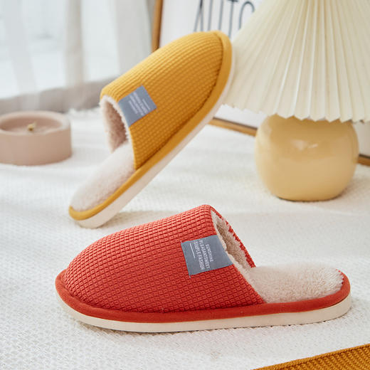 「五色可选！轻盈自在」慈溪2023新款玉米绒布标地板拖棉拖鞋 男防滑耐磨鞋 商品图3