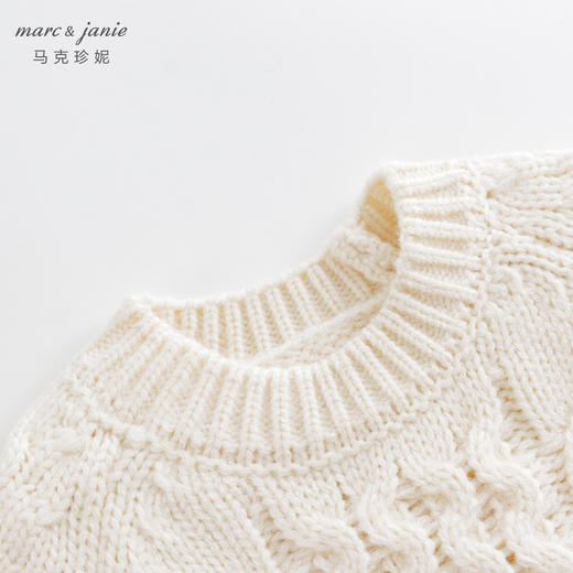 马克珍妮秋冬新款 男女童复古休闲宽松圆领绞花毛衣231313 商品图3