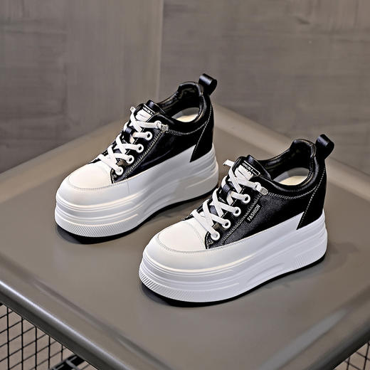 休闲百搭，小个子内女鞋新款厚底10cm松糕跟坡跟小白女鞋AM-3351 商品图1