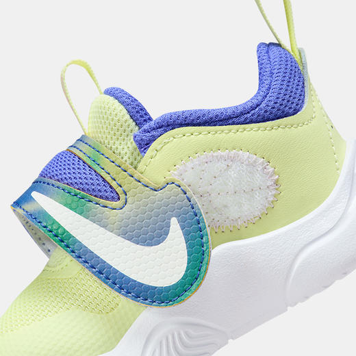 Nike Team Hustle D 11 SE (TD) 婴童运动童鞋 FN6678 商品图7