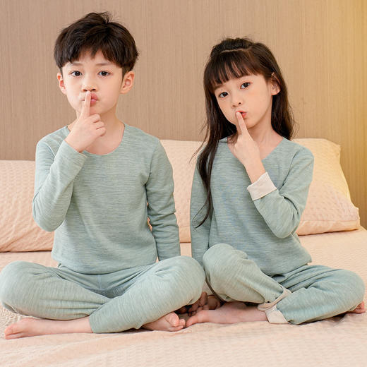 【羊毛蚕丝，一触即热的温暖】儿童羊毛蚕丝保暖内衣中高领男女童睡衣家居加厚宝宝秋衣秋裤套装优异的透气性和柔软度，让孩子们在秋季享受舒适自在的穿着体验 商品图10