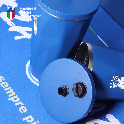 意大利国家队官方商品丨蓝色大容量便携吸管杯保温保冷水杯水壶 商品图3