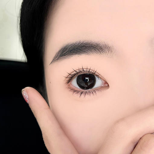 LASEECON 嘿黑 年抛 两片 14.5mm 参考着色 13.5mm 基弧 8.6 含水 38% 韩国进口 商品图3