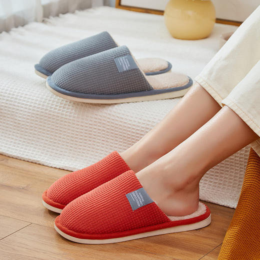 「五色可选！轻盈自在」慈溪2023新款玉米绒布标地板拖棉拖鞋 男防滑耐磨鞋 商品图1