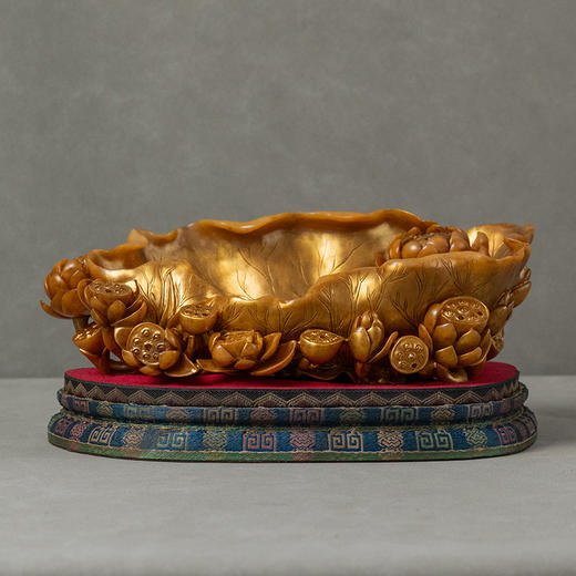 清 寿山石雕荷叶莲纹描金洗摆件 商品图0