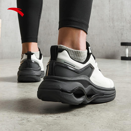 【39断码】安踏训练鞋男2023秋季新款旋钮缓震软底综训健身运动鞋112347720【库存有限，如无货将做退款，介意慎拍！】 商品图1