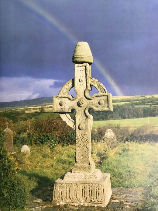 古代爱尔兰图集 数百幅彩色插图 精装大16开 商品图13