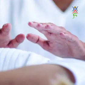 [C24]灵气的艺术 - Eva 方昭蓉