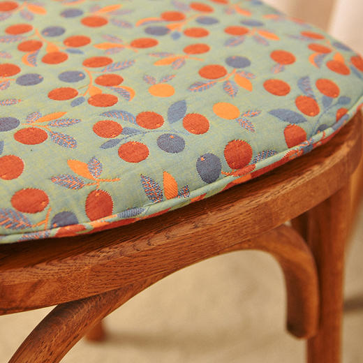 海棠果梯形椅垫家用四季通用中式实木加厚餐椅防滑坐垫 商品图3