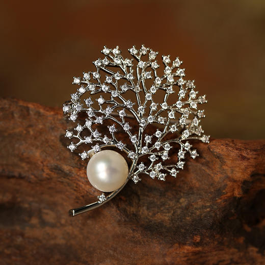 Manreya玛芮雅“深海之星”铜镀金淡水珍珠胸针轻奢大气高级感法 商品图7