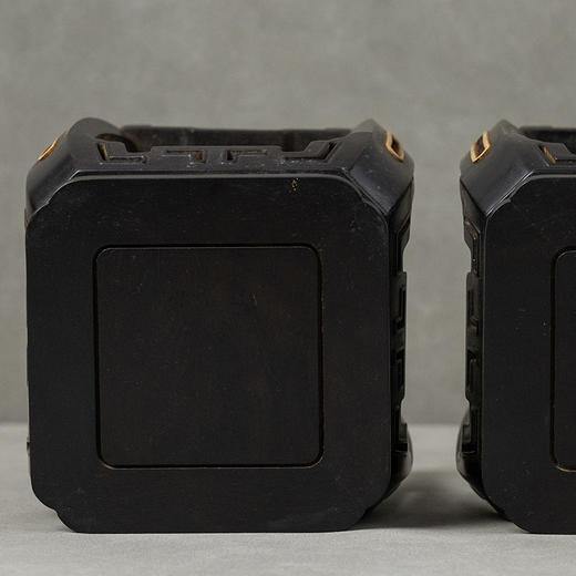 二十世纪 红木透雕八角花几摆件（一对） 商品图2