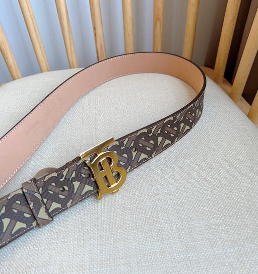 秋冬特惠💰350 Burberrry 巴宝莉 男士腰带 TB专属标识图案 商品图7