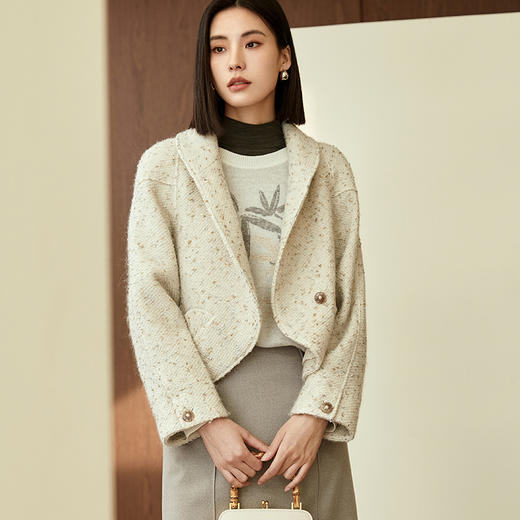 玳莎中式圆弧翻领外套女冬季新款复古设计感小众宽松短款大衣  DD37301 商品图0