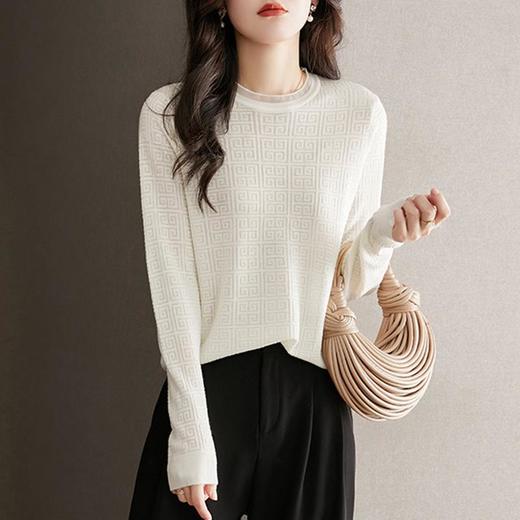 2023春装新款紫色蕾丝针织打底衫女长袖薄款气质内搭毛衣上衣 商品图3